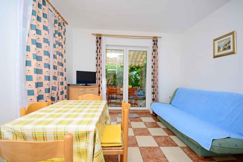 Holiday apartment with barbecue facilities and terrace - BF-D49M2 - foto 13
