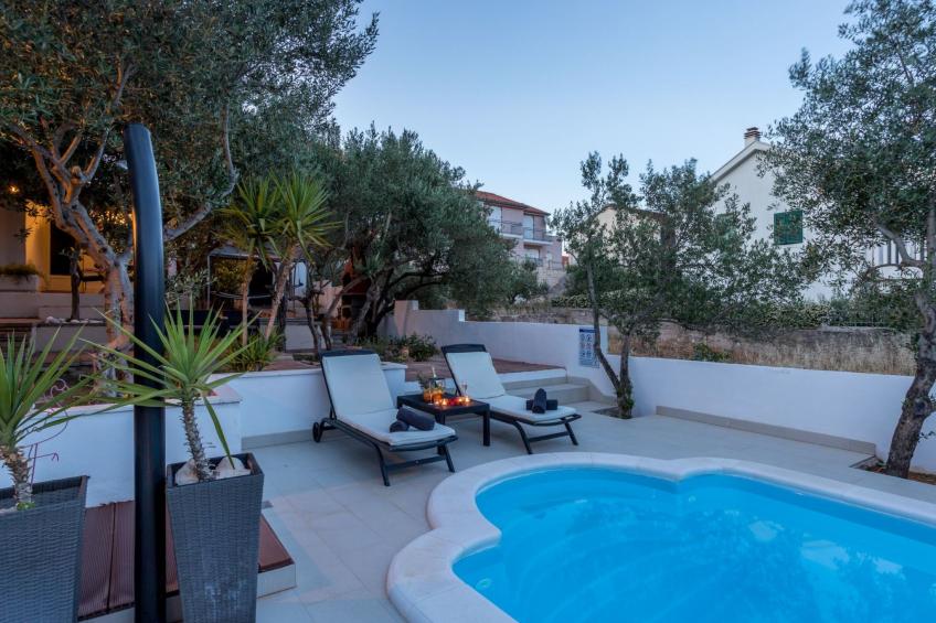 Komplex Oliva mit Pool und großem Garten - foto 3