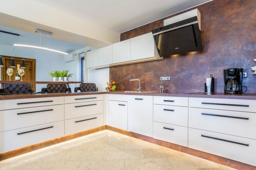 Villa Kamenica  im mediterranen Stil mit Innen- und Außenpool - foto 20