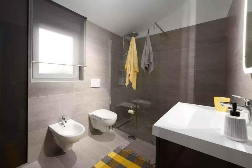 Ferienhaus mit Klimaanlage, Außenpool und eigene überdachte Terrasse - BF-5B2FV - foto 61