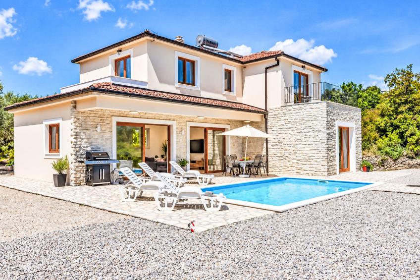 Alleinstehende Villa Slime mit Pool und Garten - foto 13
