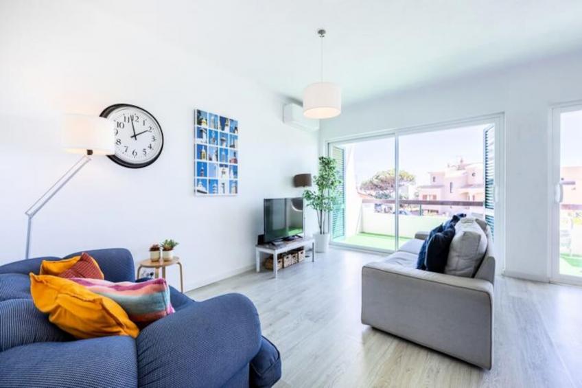 Apartment Júlio Pomar