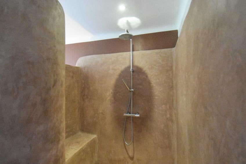 Schönes Ferienhaus mit Pool - foto 14