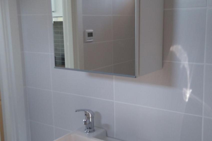 Holzhaus mit Terrasse, direkt an einer Bucht - foto 10