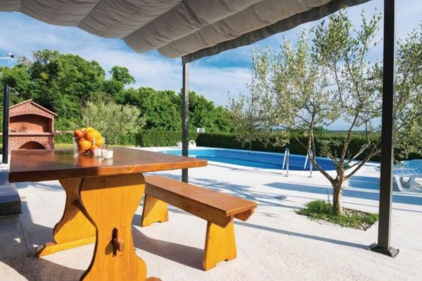 Holiday house Flora with pool - foto 7