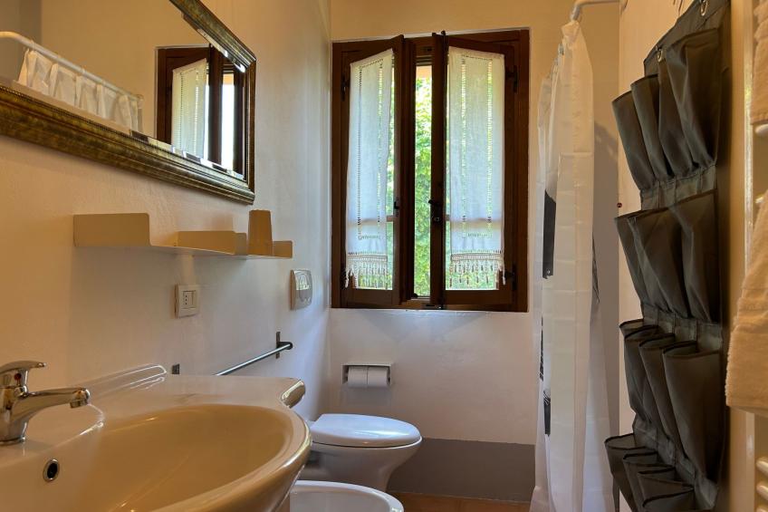 Wohnung im ersten Stock - foto 12