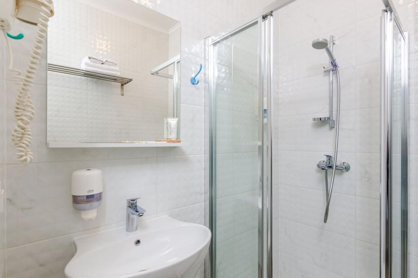 Apartments Villa Luka's - 'No.5' One-Bedroom Apartment with Balcony and Sea View - foto 11
