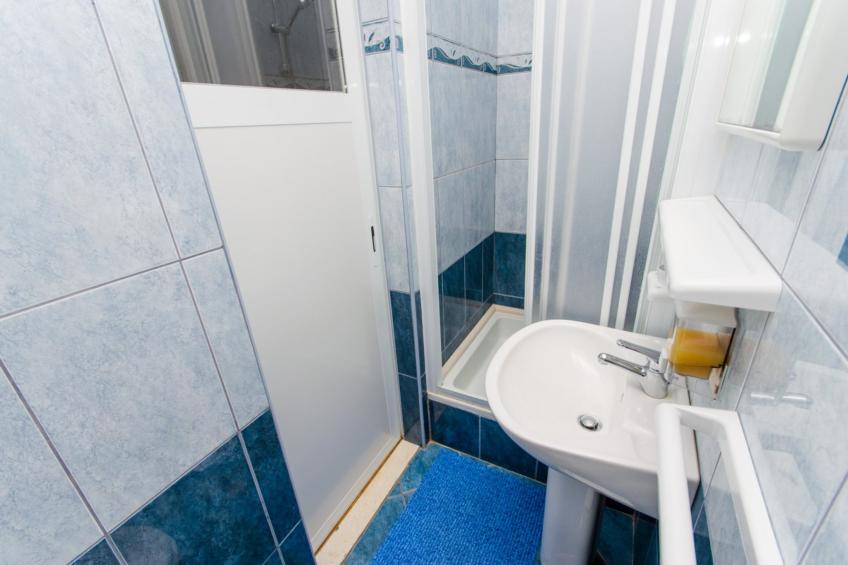Apartments Ivana (TR) -Studio with Terrace ( A2) - foto 4