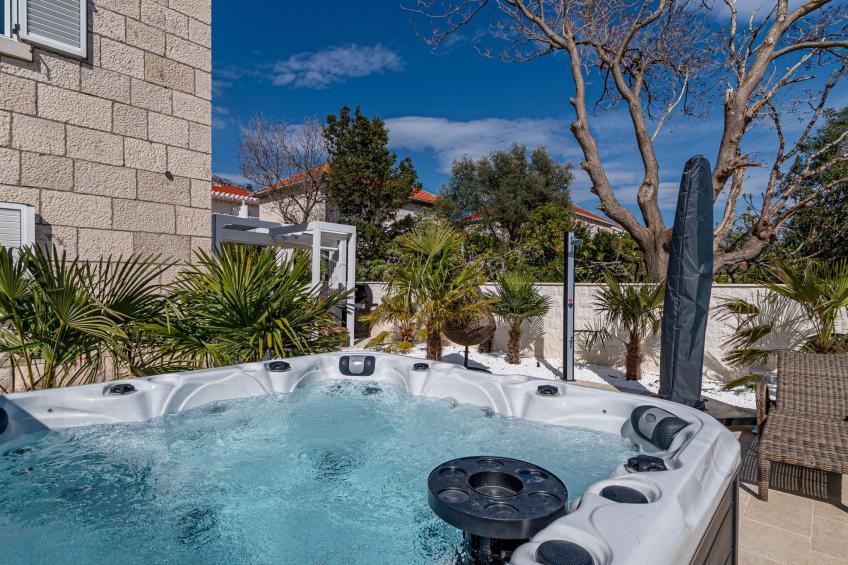 Surtini Villa Orebić Jakuzi Erste - foto 4