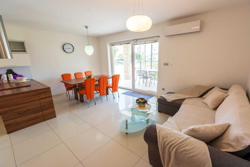 Charming  Three Bedroom House  Turanj - foto 3