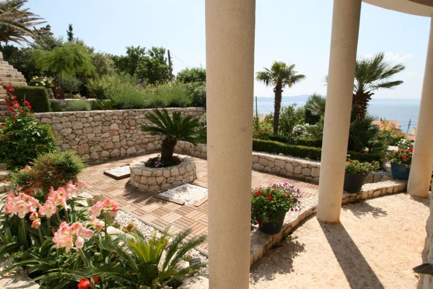 Tolle Wohnung in Drašnice mit Schönem Garten - foto 46