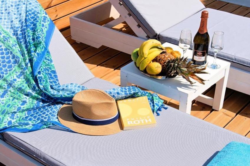 Villa "Etoile Villa" mit Blick auf das Wasser - foto 4