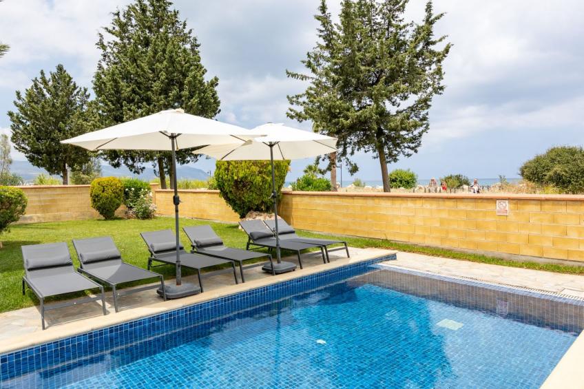 Beach Front 3-Schlafzimmer-Villa - 1. Linie vom Strand - foto 3