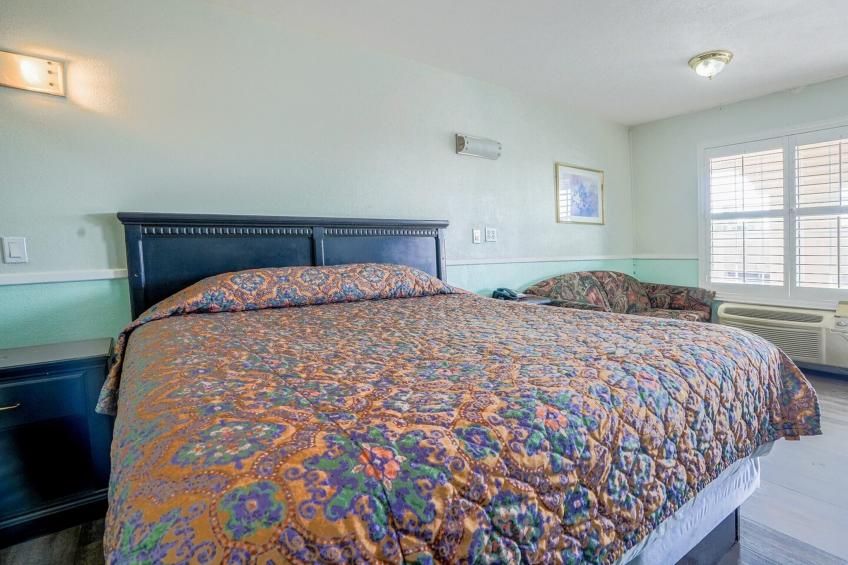 King Bed Smoking - foto 15