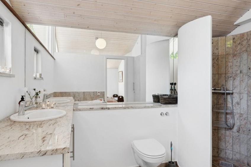 "Amina" - 1.1km from the sea in Sealand - foto 15