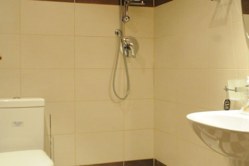 Relax Giusvalla River Villa 2 Etagen mit Terrasse - foto 3