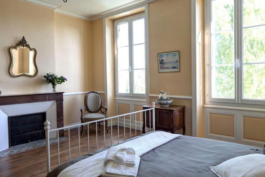 Schloss mit Überlaufpool an der Dordogne - foto 7