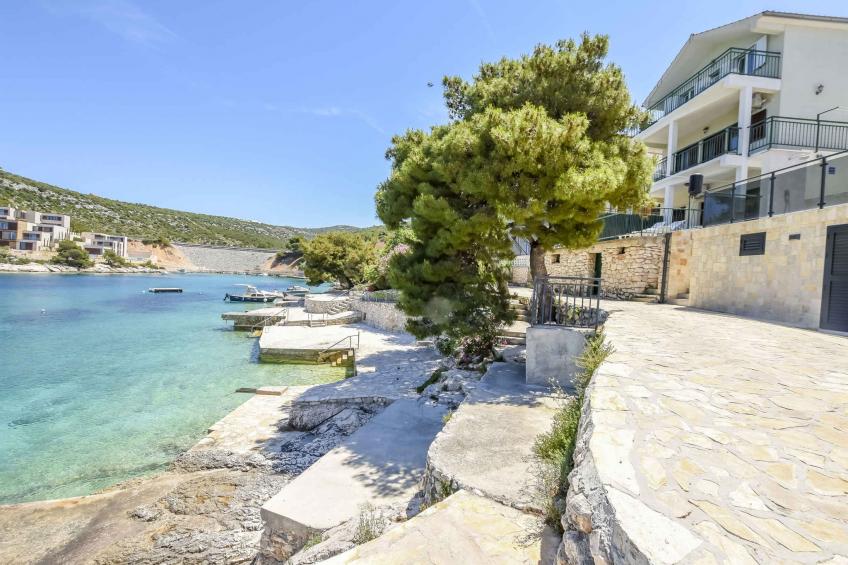 Holiday home with terrace and pool of 40m2 - BF-PY2YZ - foto 65