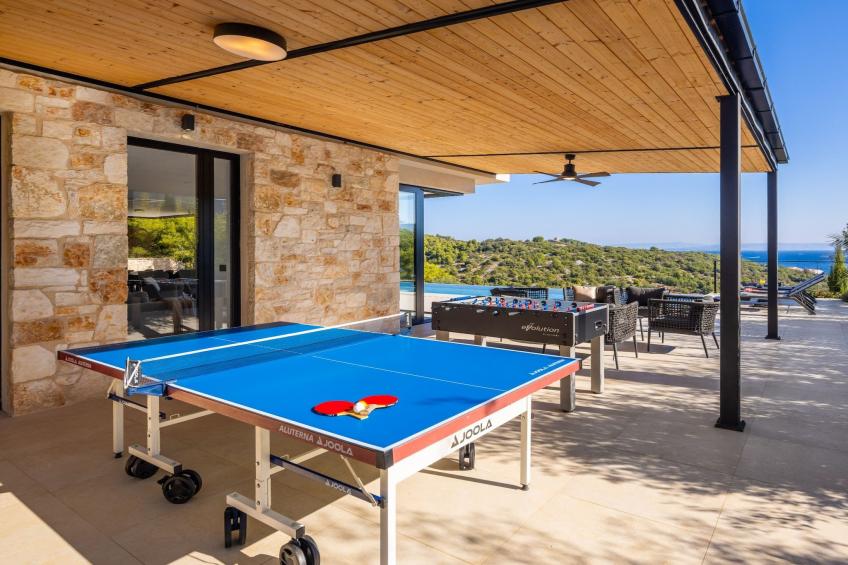 Breathtaking Villa  Vis Five Bedroom Villa with the Pool - foto 47
