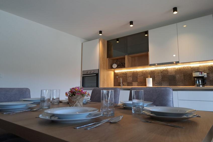 Tranquil Holiday Home with Pool, Garden, and Playground in a Peaceful Countryside Setting - Three Bedroom Holiday Home - foto 8