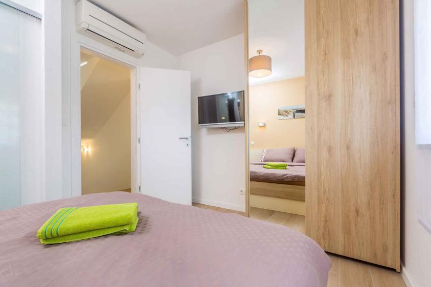 Vakantiehuis met zwembad - VW-DV4YJ - foto 22