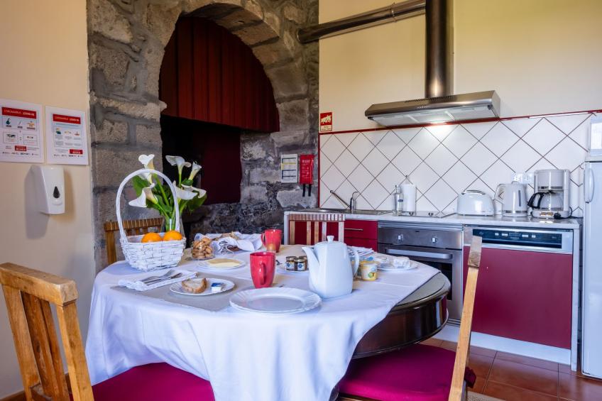 Casa da Fonte - Historisches Steinhaus auf den Azoren - foto 38