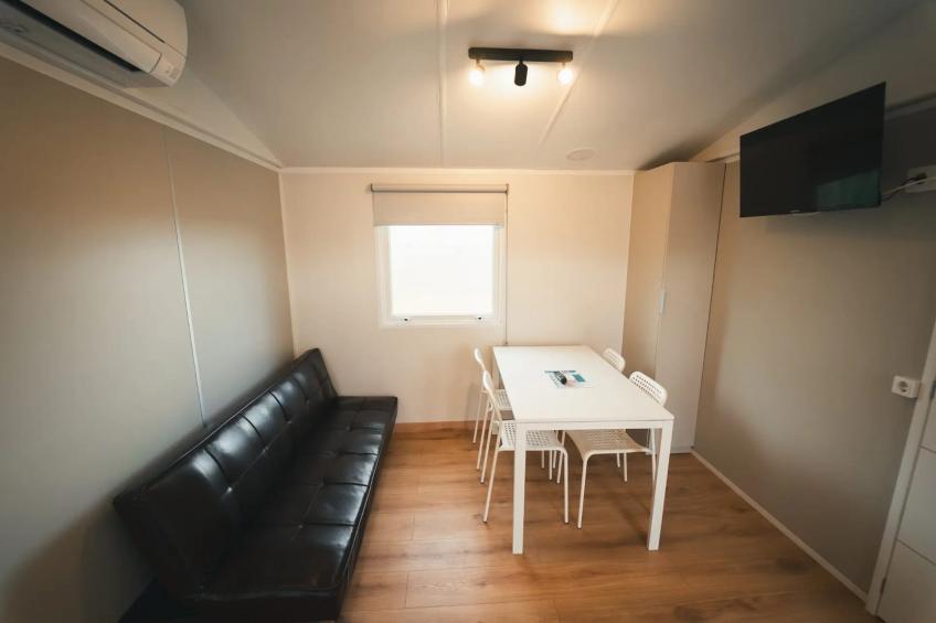 HOLA CAMP CHILCHES-Comfort 4 - foto 2