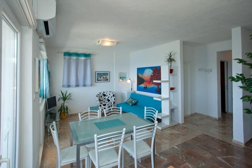 Wonderful Visinisce Apartments with Terrace and Sea Views - Standard Three Bedroom Apartment (Owner 2) - foto 3