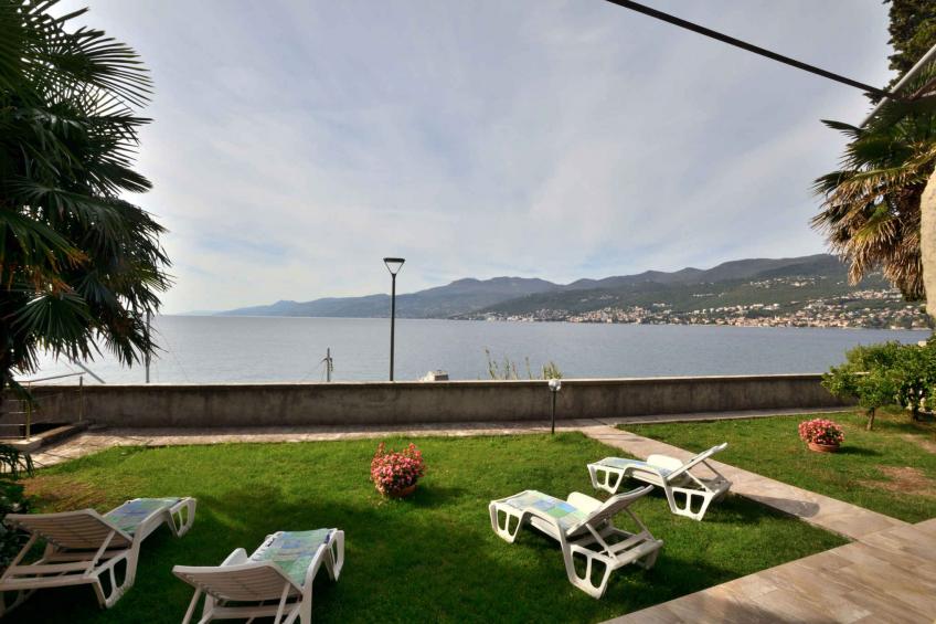 Holiday apartment with terrace and grill, by the sea - BF-WDF7X - foto 5