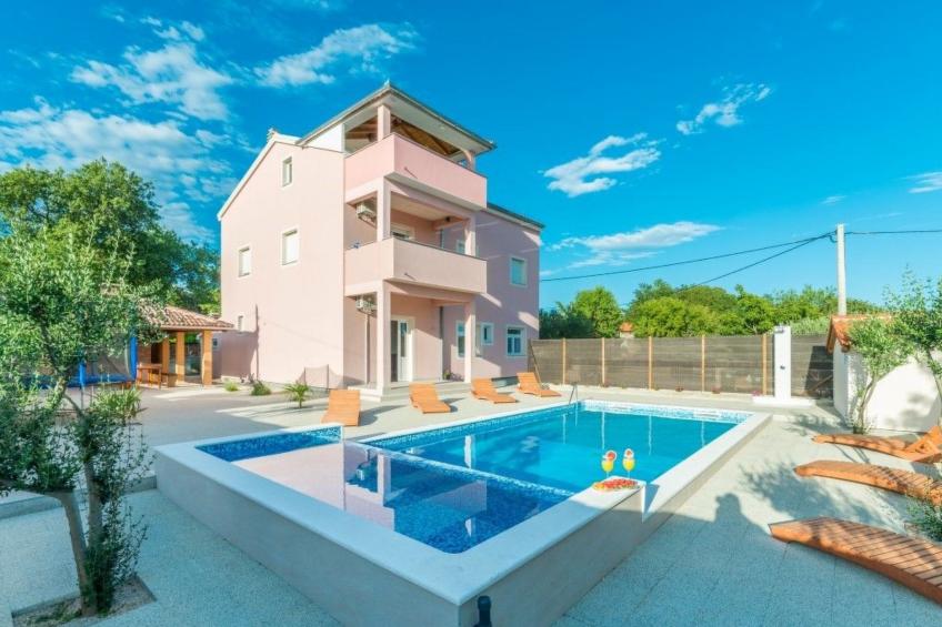 Villa Luce für 9 Personen und 1 Kind