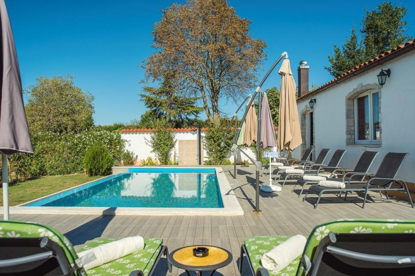 House Barat - foto 5