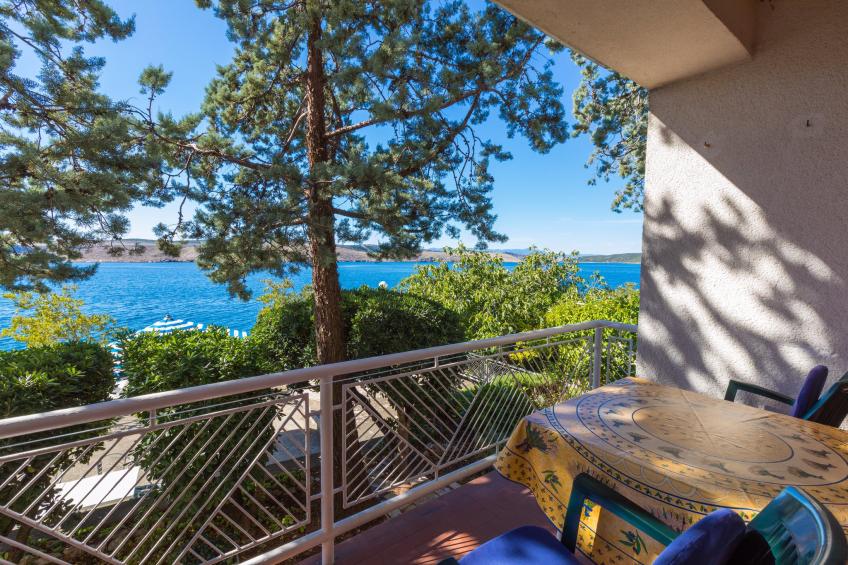 Holiday apartment in the first row to the sea, with sea view and satellite TV - BF-DMFX - foto 82