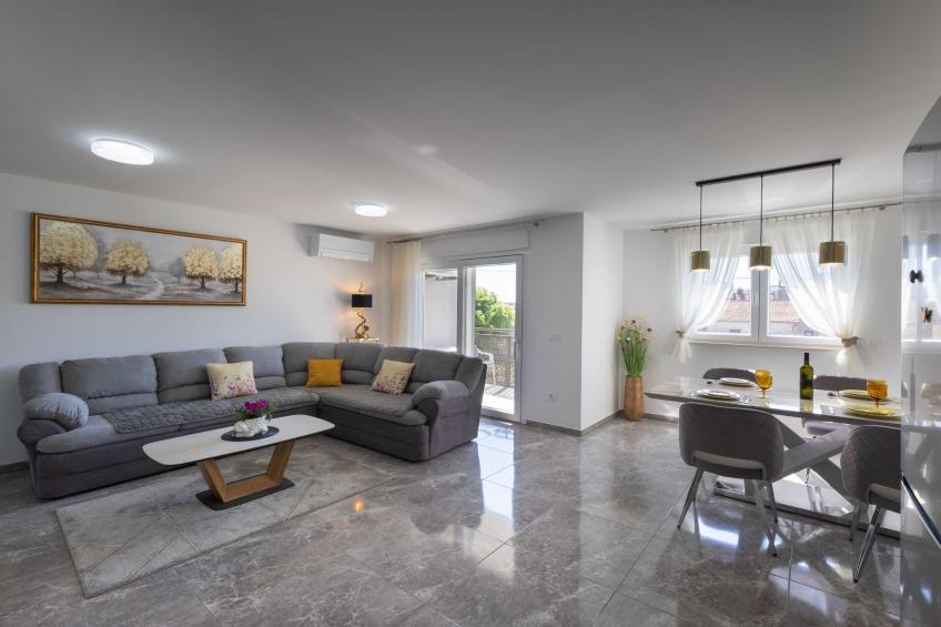 Kastel Stari Sunny Downtown Apartment with Terrace - One Bedroom Apartment with Terrace - foto 5