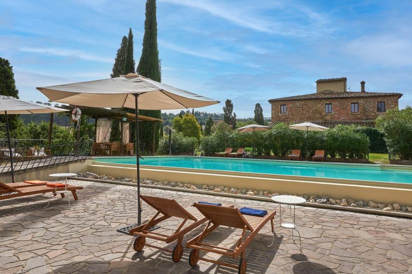 Rosa castellett' Wohnung mit Pool