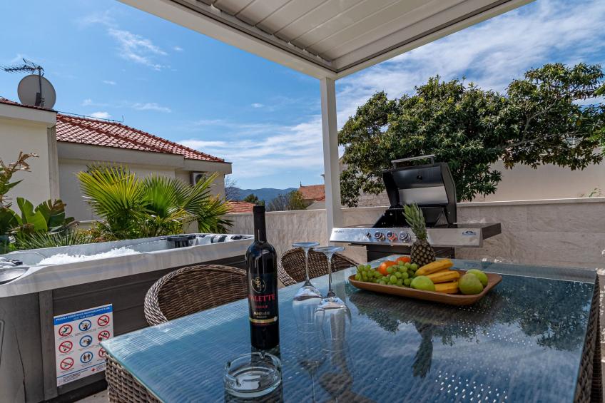 Suartini Viganj mit einem Jakuzzi - foto 14