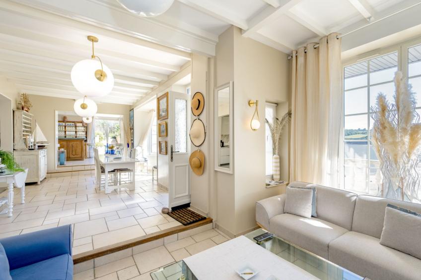 Villa "Ker House" mit Blick auf das Wasser - foto 16