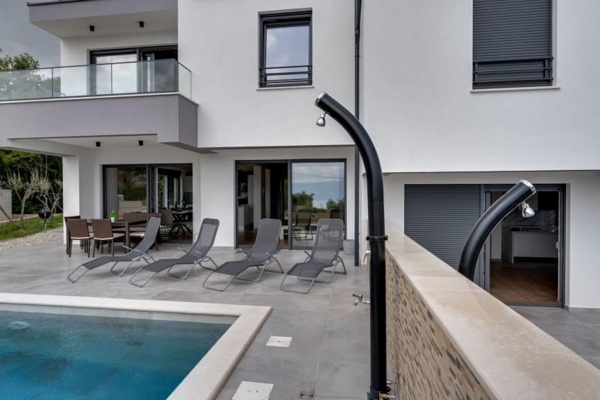 Villa "Lavanda" mit Garten, Grill und Terrasse - foto 7