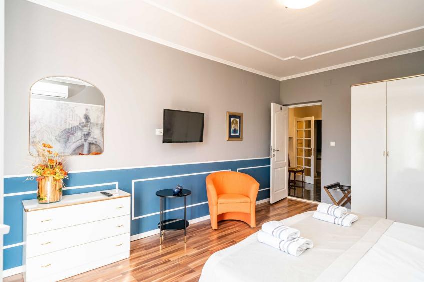 Holiday Home Trojković- Four Bedroom Holiday Home with Terrace and Swimming Pool - foto 49