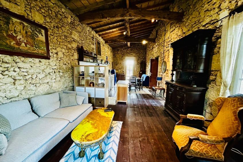 Pujols Petite - foto 2