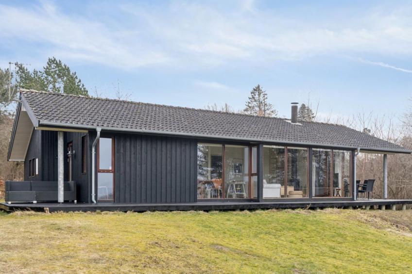 "Heike" - 650m from the sea