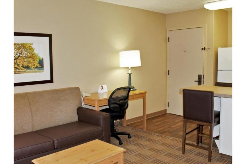 1 Queen Bed | Non-Smoking, Kitchen - foto 31