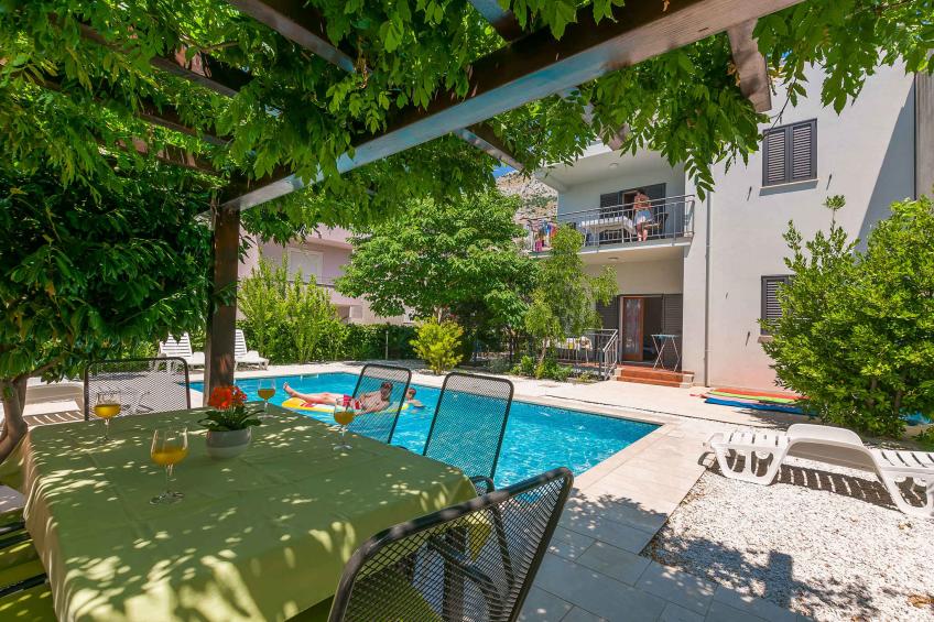Vakantiewoning met terras en zwembad - VW-NPVF5 - foto 4
