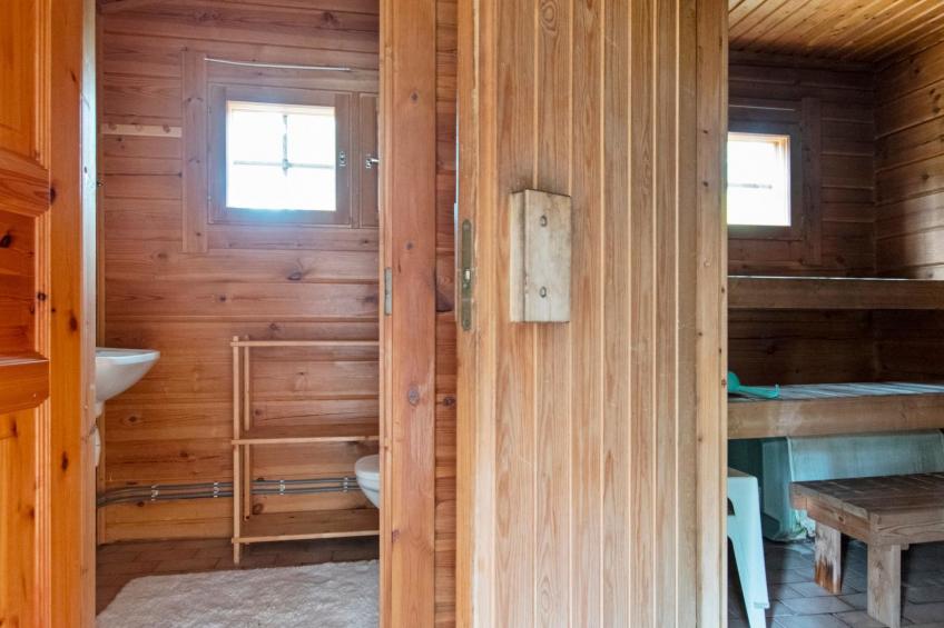 Koskimökki, vaikon loma ja lohi - foto 11