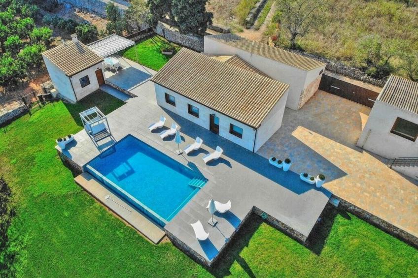 Schönes Landhaus vor kurzem am Rande des Dorfes - foto 23