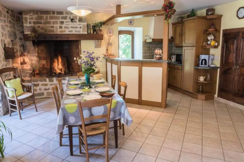 Gîte de France Gîtes de france 3 épis 6/7 pers aux salelles 3 épis - foto 6