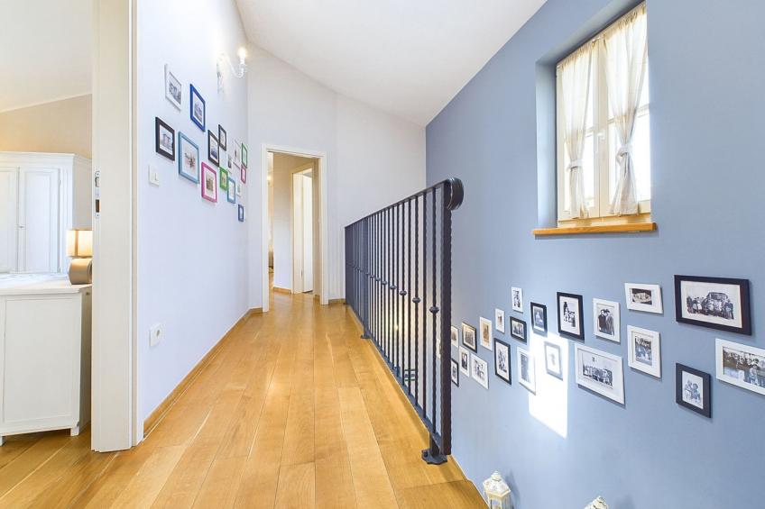 Luxuriöse Villa mit Schwimmbad und großem Garten - foto 21