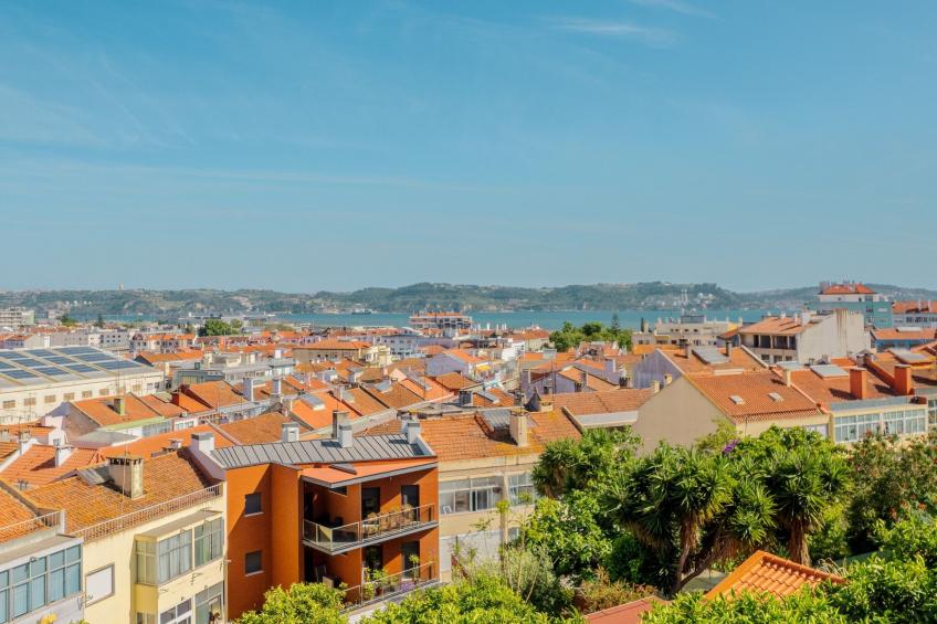 in Algés mit Kleinem gemeinsamem Pool - foto 44