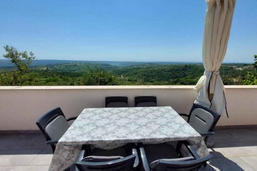 Vakantiewoning met balkon en panorama uitzicht - BF-YPFN7 - foto 2
