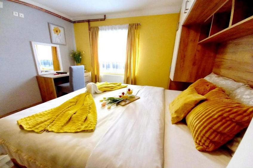 Matan House - Two Bedroom Holiday Home with Hot Tub - foto 11