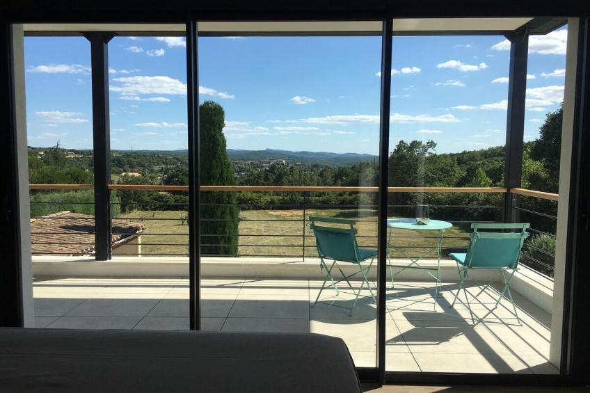 Belle maison avec piscine à débordement chauffée - foto 34